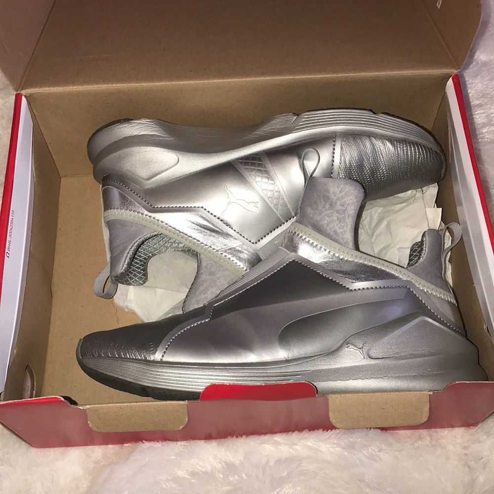 Puma fierce bright